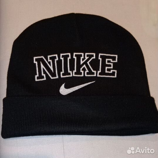 Машинная вышивка, аппликации