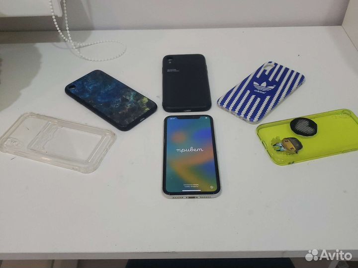 iPhone XR 128gb интересует обмен