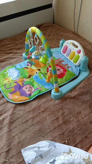 Развивающий коврик