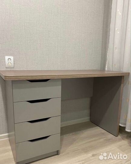 Письменный стол / компьютерный стол