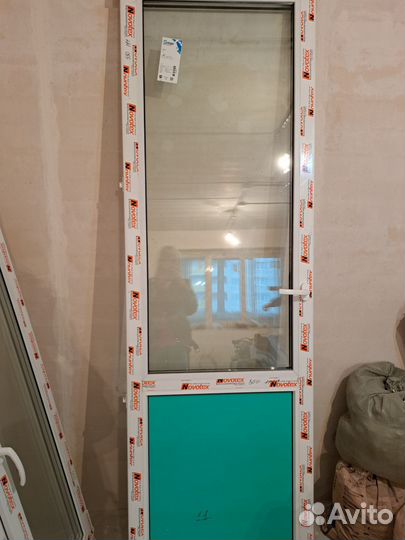 Балконный блок с дверью пластиковый