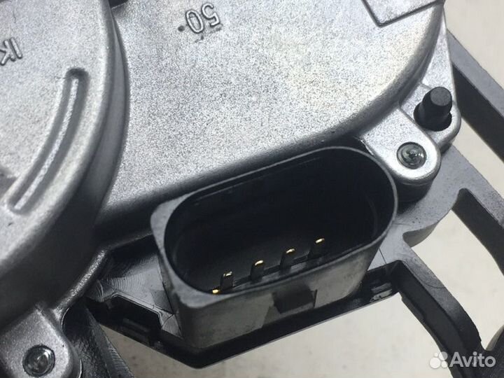 Моторчик стеклоочистителя задний Volkswagen