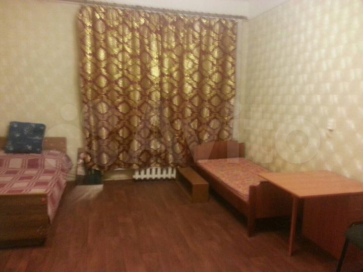 Комната 24 м² в > 9-к., 2/3 эт.