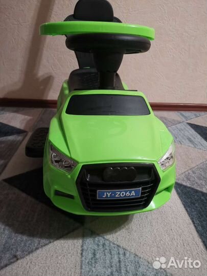 Машинка-каталка, пушкар