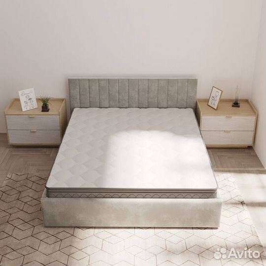Кровать двуспальная с матрасом