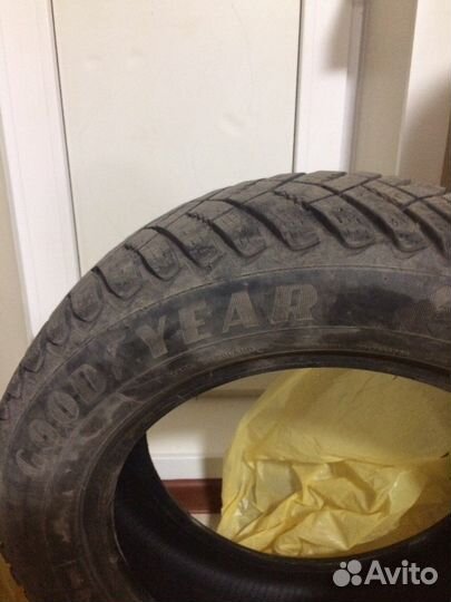 Goodyear Ultragrip Ice Arctic 185/65 R15