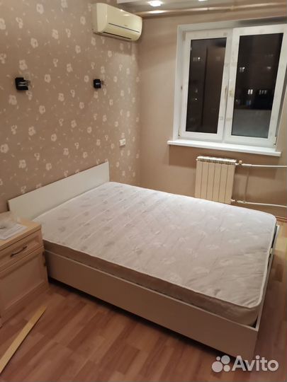 Кровать двухспальная