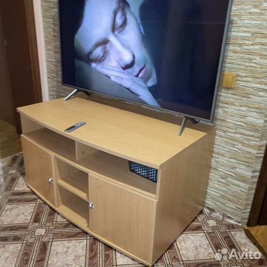 Тумба под телевизор бу