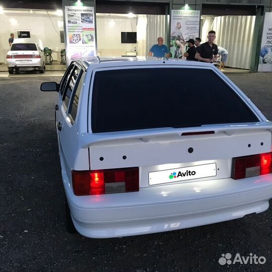 ВАЗ 2114 Samara 1.6 МТ, 2010, 200 км