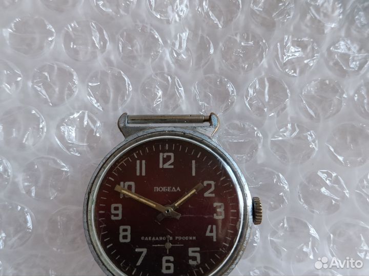 Наручные советские часы