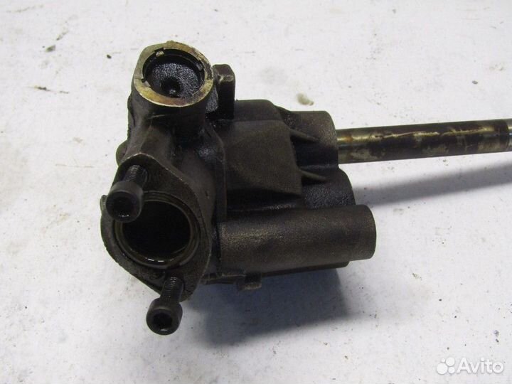 Насос масляный Passat B3 1988-1993