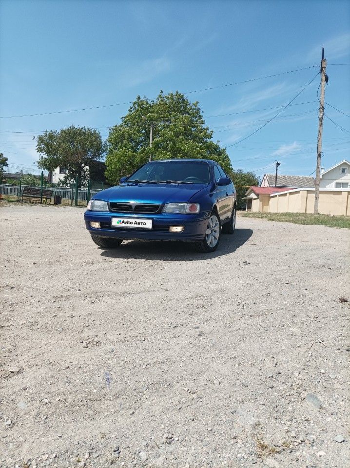 Toyota Carina E: фото владельца