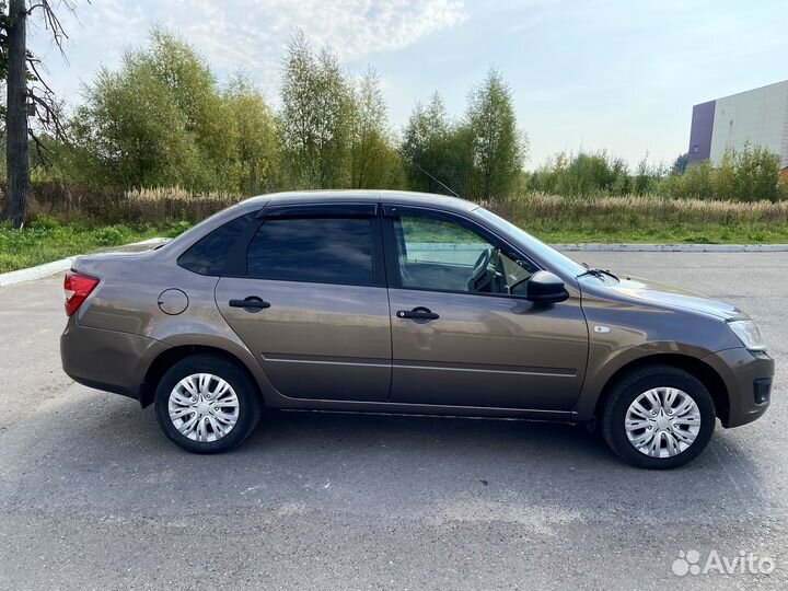 LADA Granta 1.6 МТ, 2018, 210 000 км