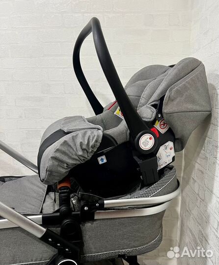 Детская коляска 3 в 1 Luxmom V9