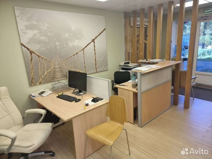 Ресепшн, стол, перегордки