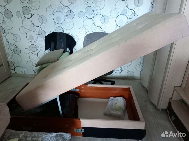 Часть от углового дивана
