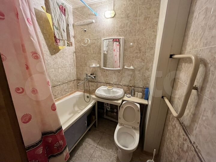 1-к. квартира, 42 м², 6/10 эт.