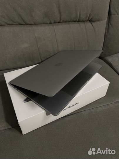 Macbook pro 13 2019 touch bar