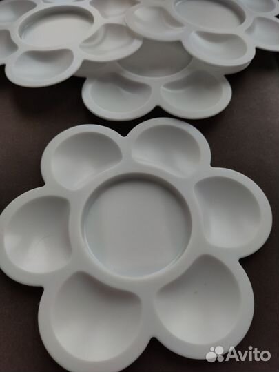 Стаканчик, краски, кисточки для рисования Палитра