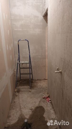 Штукатурка стен по маякам ручная