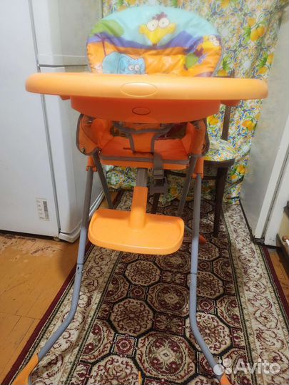 Столик для кормления ребенка