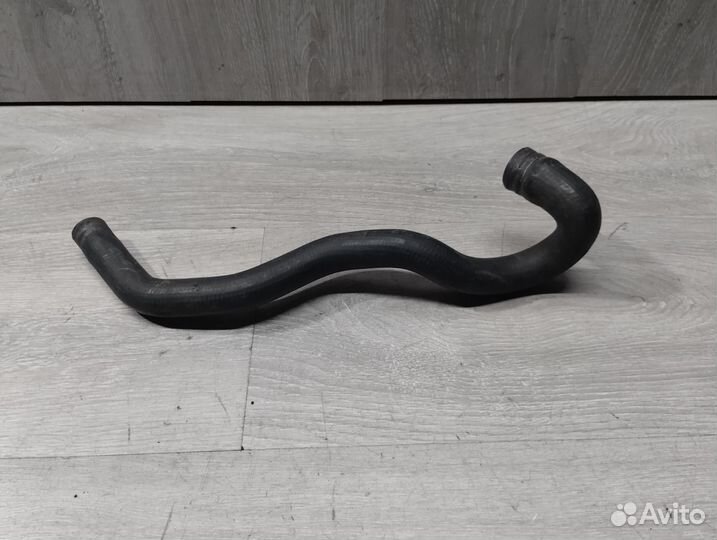 Патрубок охлаждения VAG