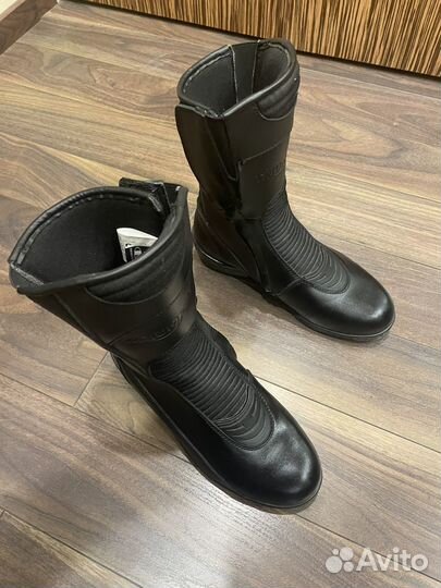 Мотоботы женские Triumph