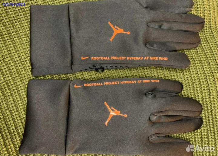 Зимние перчатки Nike Jordan с флисом