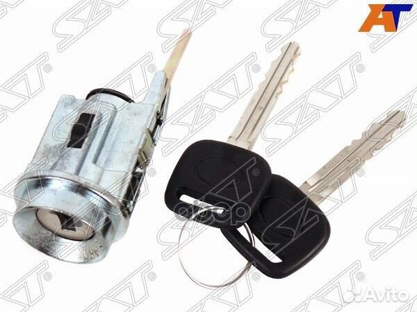 Личинка замка зажигания toyota corona premio/CA