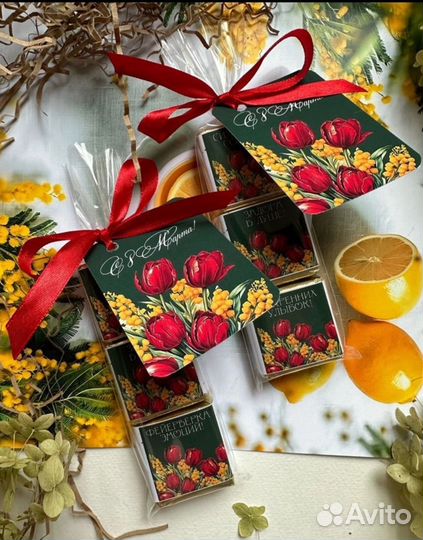 Корпоративные подарки на 8 марта