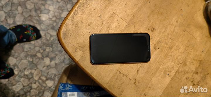 iPhone Xs, 64 ГБ
