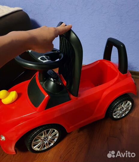 Машинка каталка bentley с уточкой на бампере