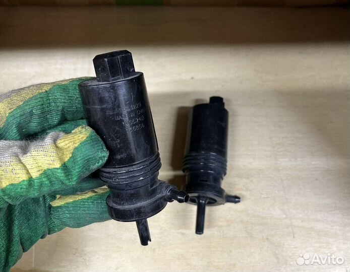 Моторчик омывателя фар Volvo S80 XC70 (10-16г)