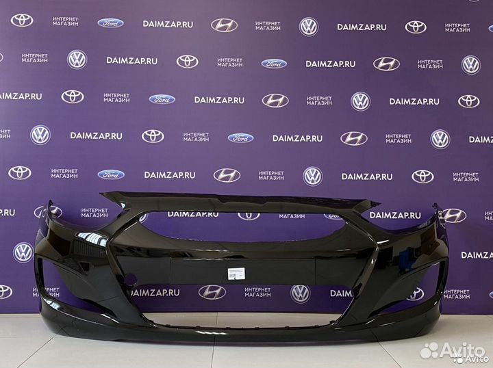 Бампер передний Hyundai Solaris 2011 черный
