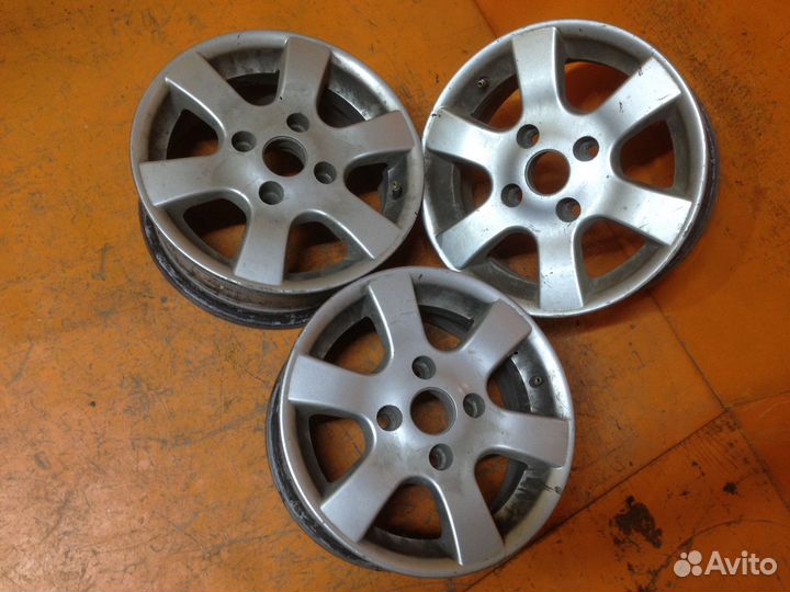 4 шт. Диски 14 4х114,3 DIA 67,1