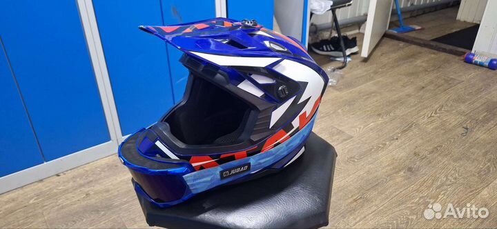 Шлем кроссовый бу