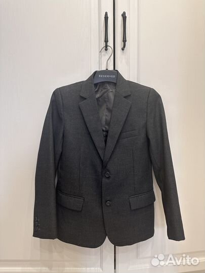 Пиджак для мальчика (новый ) 140/146
