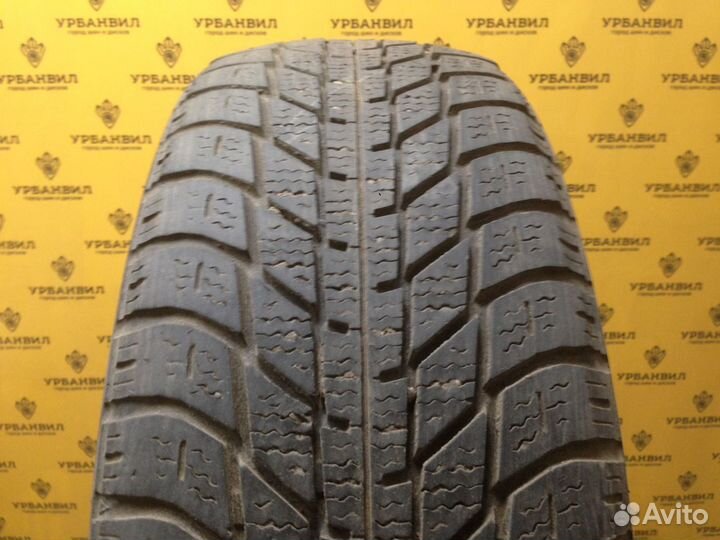 Toyo Observe GP4 215/65 R16