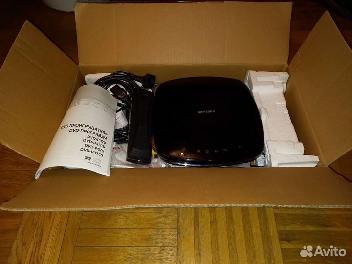DVD-проигрыватель Samsung DVD-P375