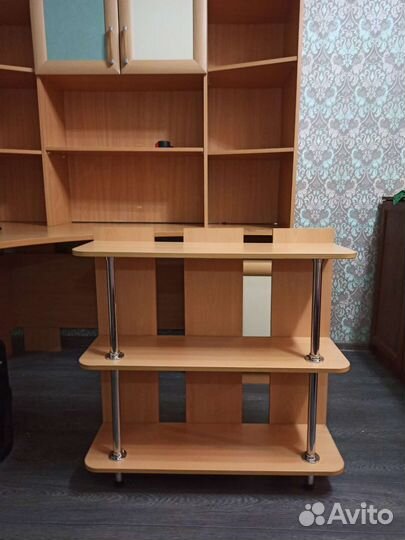 Тумба / полка под тв