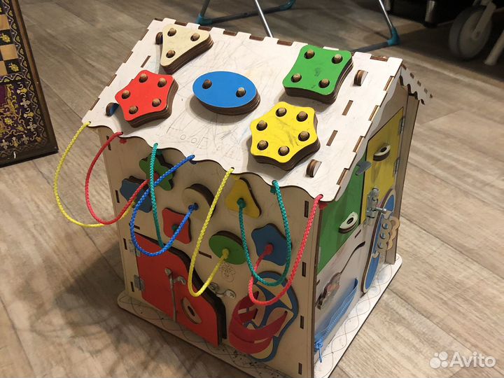 Развивающие игрушки