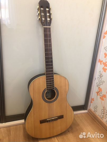 Классическая гитара