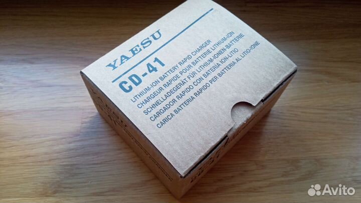 Зарядный стакан CD-41 для Yaesu VX-8DR, FT-5DR