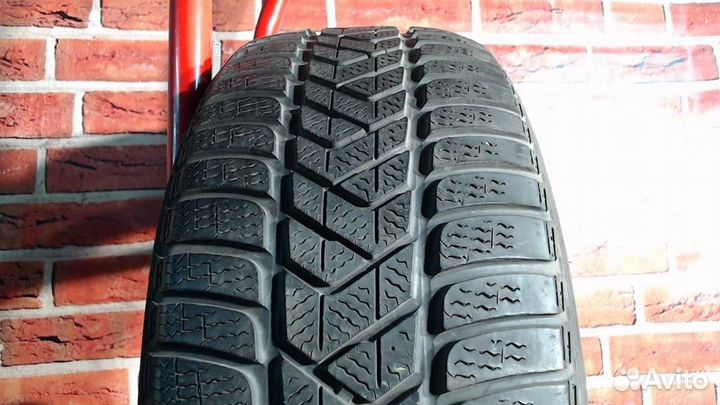 Pirelli Winter Sottozero 3 225/50 R17