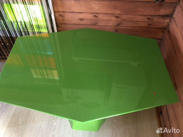 Стол дизайнерский