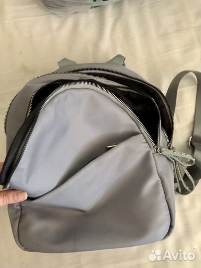 Вещи двумя пакетами