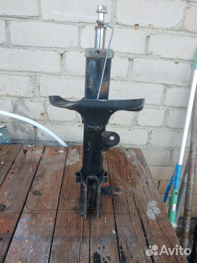 Стойка хендай туксон задняя правая