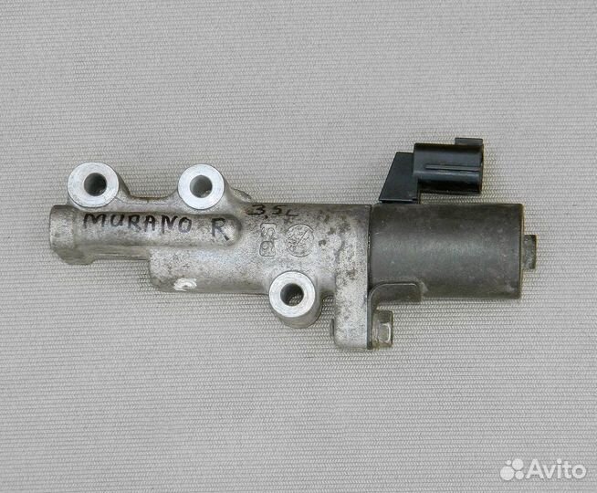 Клапан газораспределения правый Nissan Murano VQ35