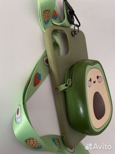 Чехол на iPhone 11