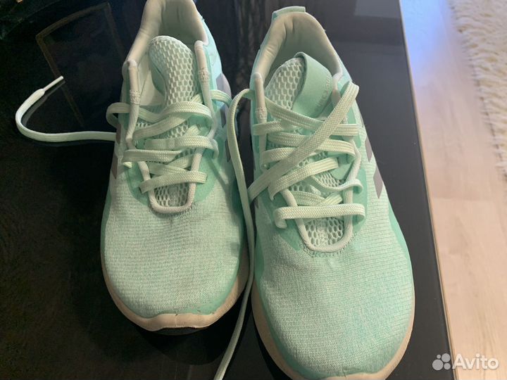 Кроссовки adidas